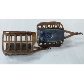 Кормушка KM с грунтоз Пластик 80g